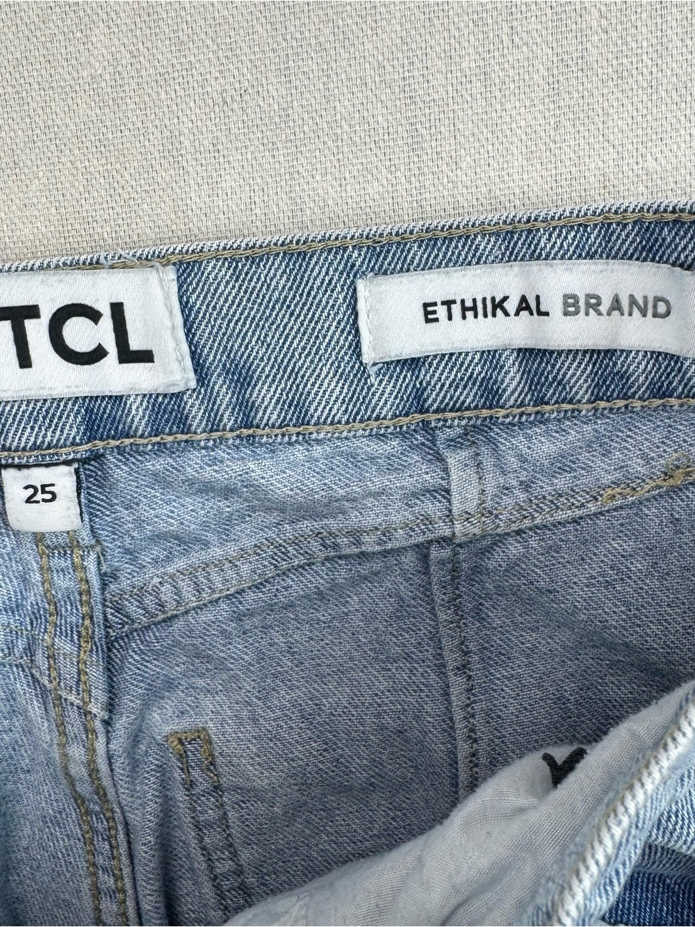 PTCL Ethical Brand Low Loose Balloon Barrel Leg Jeans Women’s Sz 25 Light Wash - Picture 7 of 15